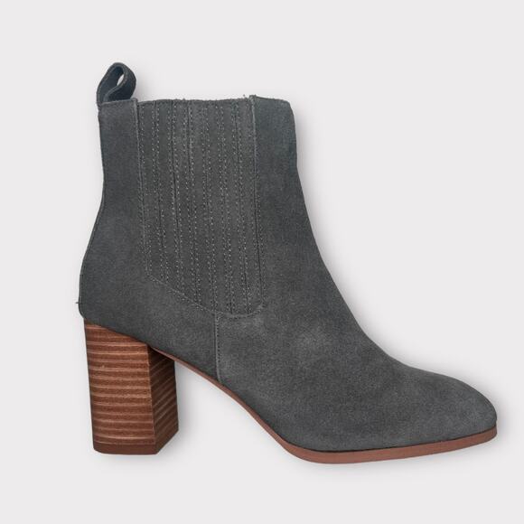 Violet & Red Grey Suede Meaghan Heeled Booties 8.5 - Picture 1 of 8